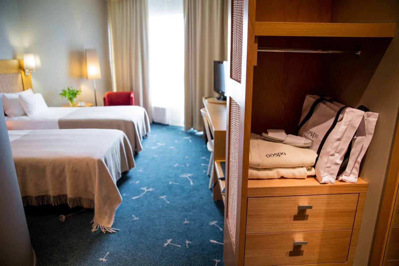 Georg Ots Spa Hotel Kuressaare Exteriör bild