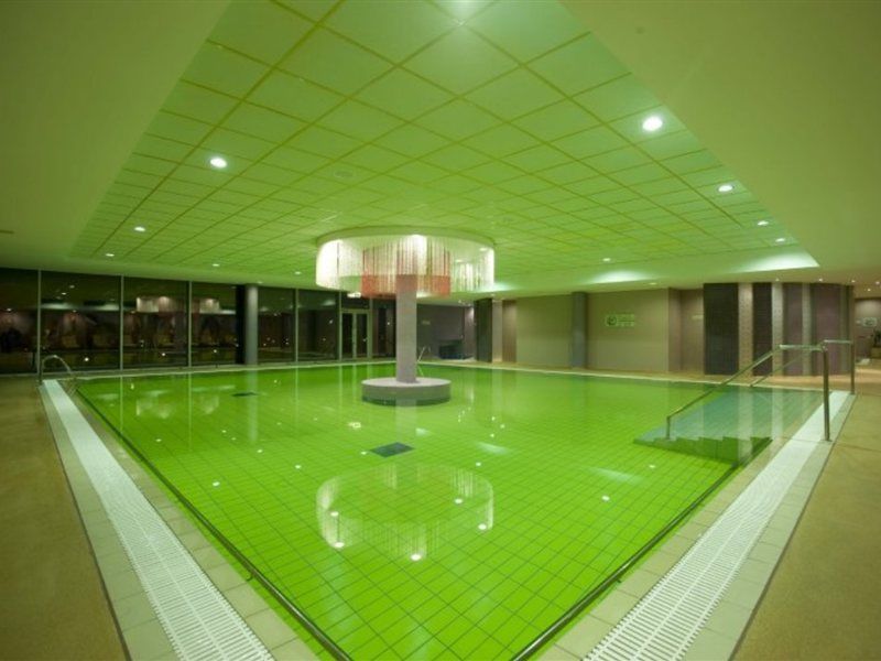 Georg Ots Spa Hotel Kuressaare Exteriör bild