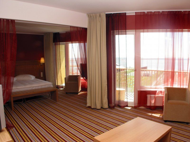 Georg Ots Spa Hotel Kuressaare Exteriör bild