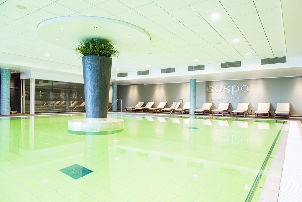 Georg Ots Spa Hotel Kuressaare Exteriör bild